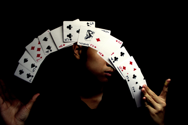 card magic trick 4 Easy Card Tricks to Learn - 1